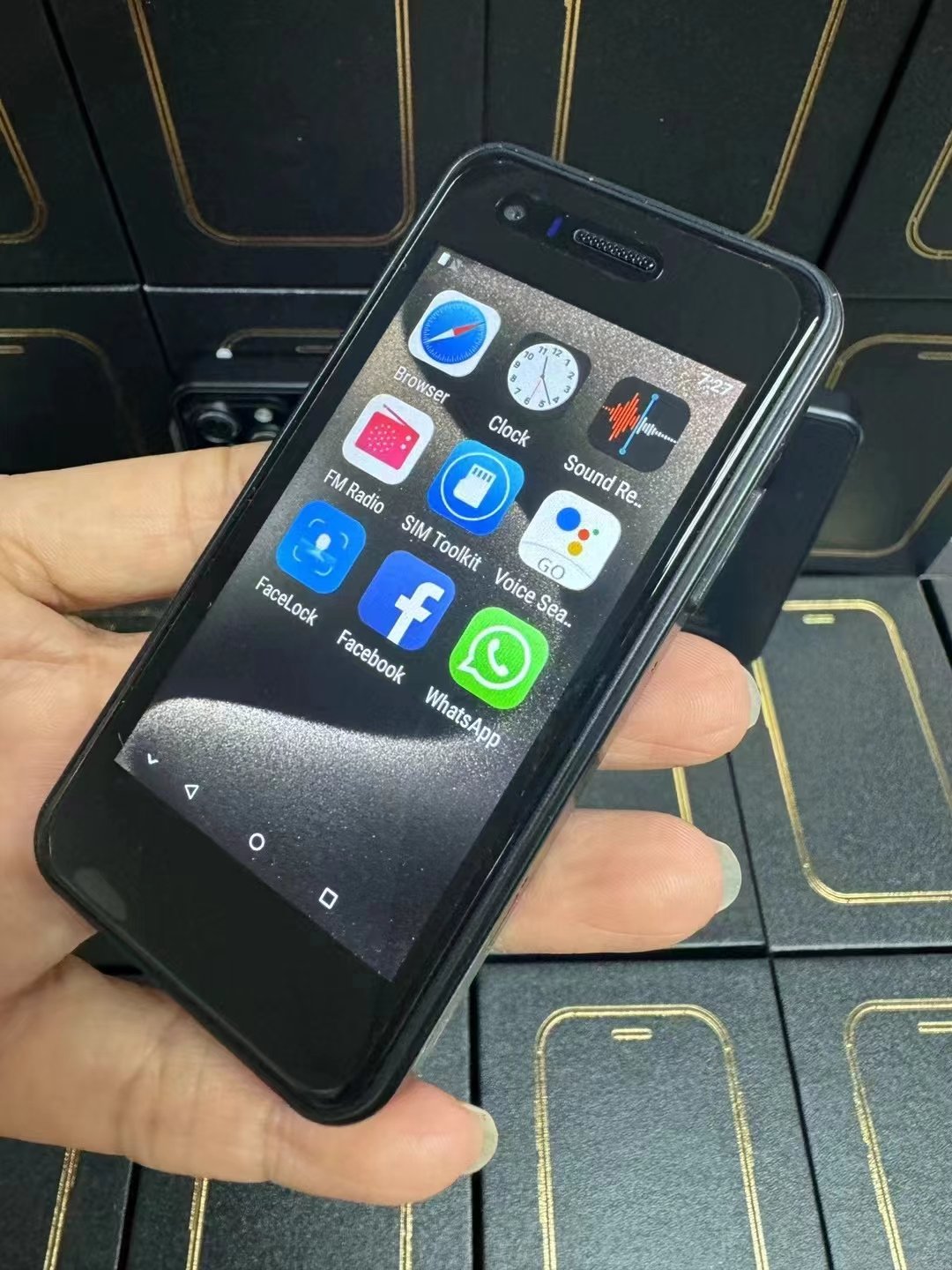 China Factory Price In Stock 3G GSM Dual Sim Cheap Type-C Mini Smart Mobile Phones